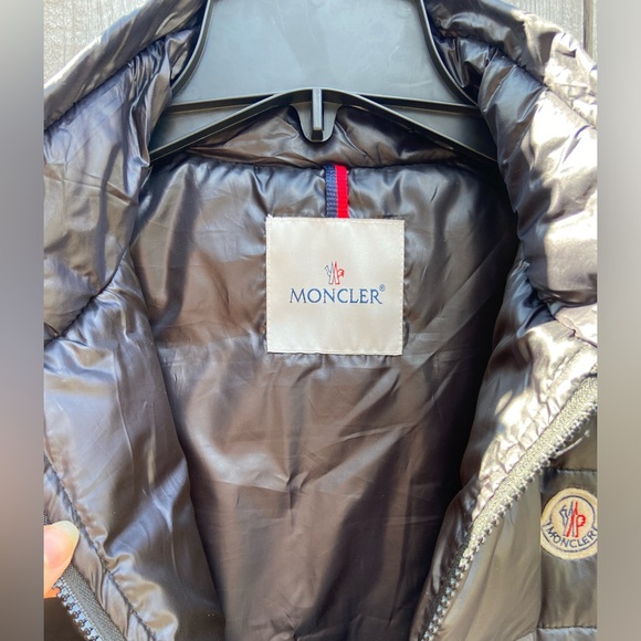 Moncler “GUI” Down Vest - Picture 6 of 12